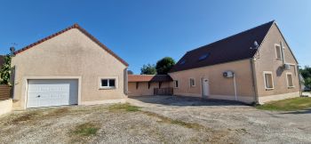 Maison 12 personnes au bord de l'Yonne - Conciergerie La Clé d'Or