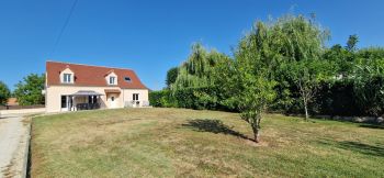 Maison 12 personnes au bord de l'Yonne - Conciergerie La Clé d'Or